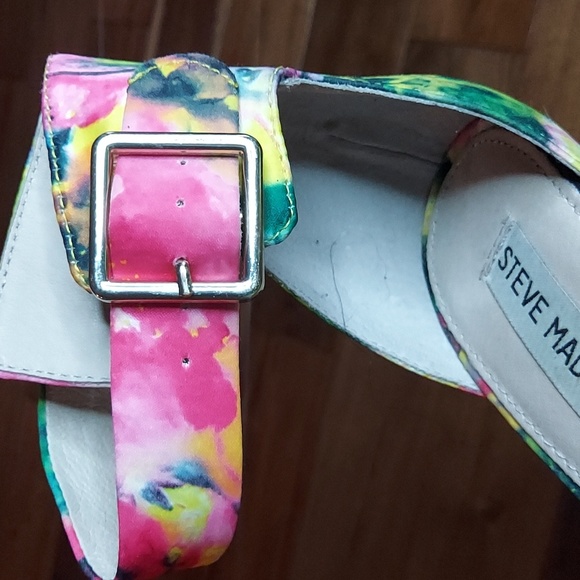 Used Steve Madden Marlenee Heel - Picture 6 of 7